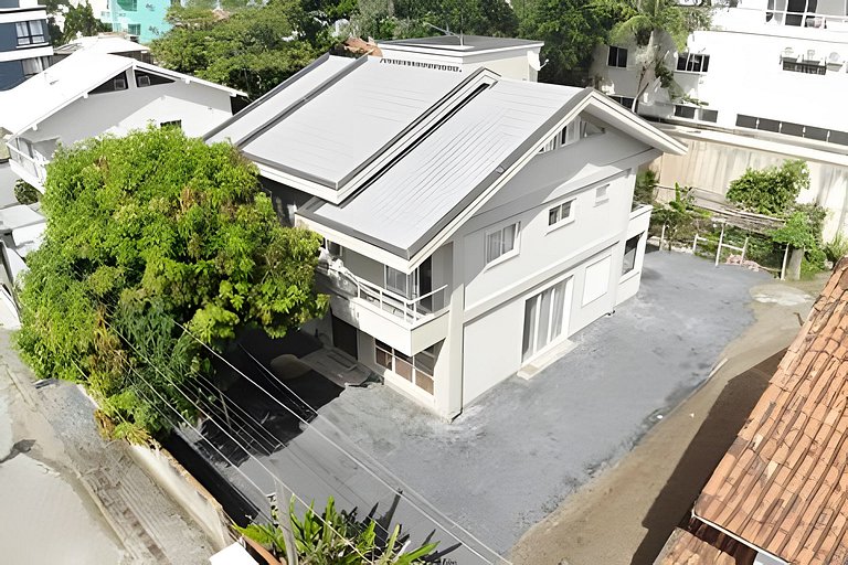 Studio 200m da praia de bombinhas 02